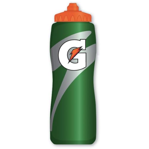 Gatorade Water Squeeze Bottle, 32 oz. with Fast Cap Makes it Easy to Remove and Refill Quickly, Green