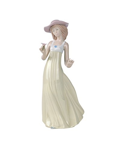 NAO Gentle Breeze. Porcelain Woman Figure.