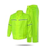 There are reflective strips on the front and back, which play a good role in warning and reflection at night. The selected durable zipper can pull and close smoothly and lastingly.