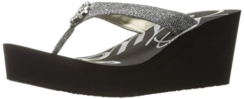 Guess Women's Shande2 Flip-Flop