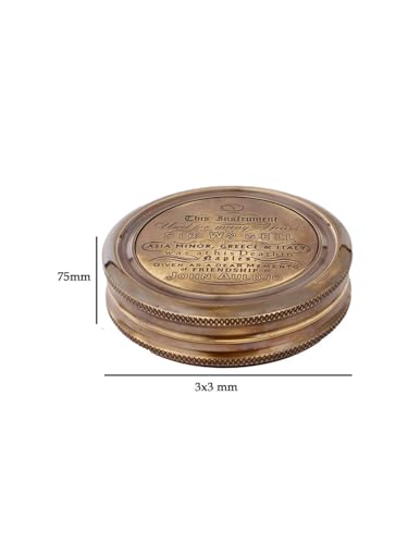 Brújula de Bolsillo de Latón Antiguo, Tapa Grabada, Estilo Náutico Vintage, Regalo Coleccionable, 3x3 pulgadas miniatura 3