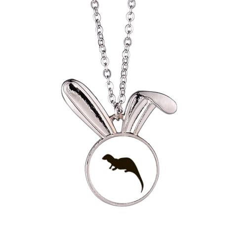 Collier lapin noir animal de mer : l'élégance d'un bijou sculpté aux finitions prestigieuses