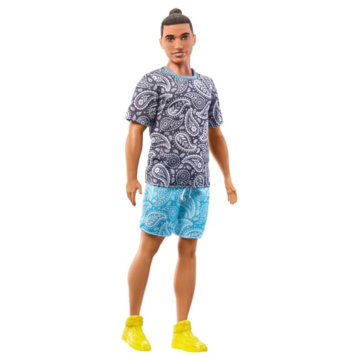 Barbie Ken Fashionista boneca moreno com conjunto paisley e acessórios de moda, brinquedo + 3 anos (Mattel HPF80)