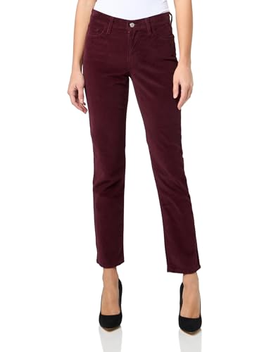 Levi's Women's Classic Straight Jeans (Also Available in Plus)