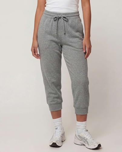 Image of Real Essentials 3 Pack: Women's Fleece Capri Joggers Athletic Lounge Gym Running Sweatpants with Pockets (Available in Plus)