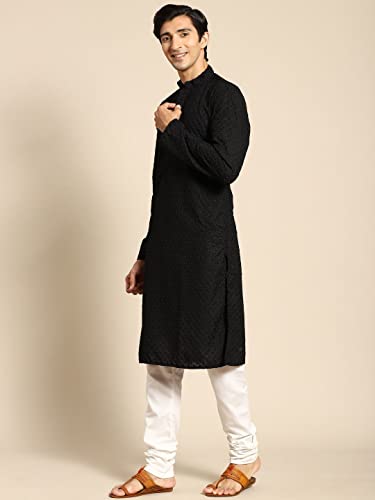 Image of Rajubhai Hargovindas Men Pure Cotton Chikankari Embroidered Straight Kurta