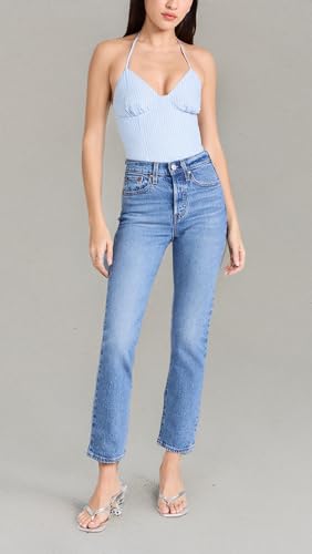 Levi's Women's Premium Wedgie Straight Jeans3