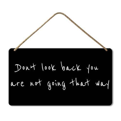 Geroclonup Don't Look Back, You're Not Going That Way Sign Inspirational Wood Signs Positive Decor Sign Farmhouse Home Decor 15x30cm