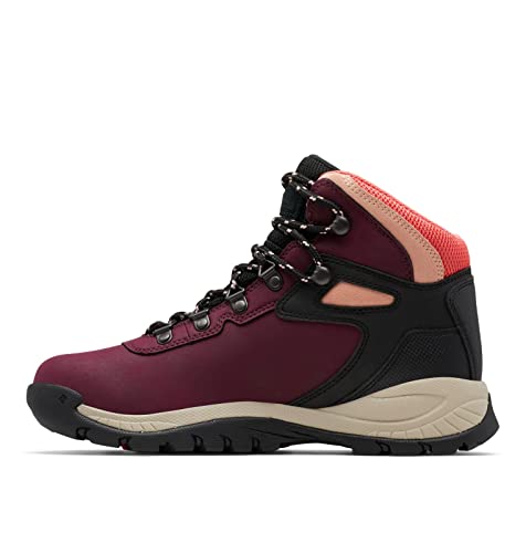 Columbia Women's Newton Ridge Plus, Marionberry/Black, 6 #TOP7