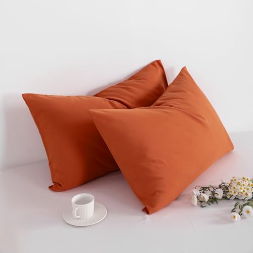 FLXXIE Microfiber Pillow Cases Standard Size, Soft Pillowcases with Envelope Closure, Wrinkle, Stain Resistant Pillow Covers, 20x26, Burnt Orange
