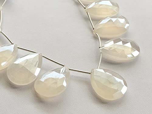 Chalcédoine blanche en perles briolettes poire pour créer vos colliers d'été bohèmes chic