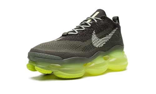 Image of Scorpion Flyknit Air Max in Black by Nike