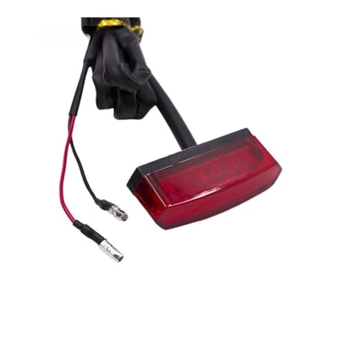 Feu arriere LED moto pour remplacer un eclairage de frein plastique defaillant