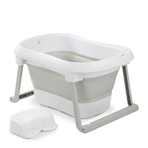 Baignoire pliable bébé hauck pour éviter l'encombrement des douches
