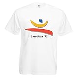 Gedruckt in voller Farbe auf der Vorderseite des T-Shirts.