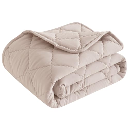Image of BEDSUM Toddler Quilt 43x60, Microfiber Kids Quilt Toddler Bed, Taupe | Lightweight Soft Comfort for Toddler Beds, Daycare, Preschool Naps, Boys Girls, Machine Washable All Season Toddler Comforter