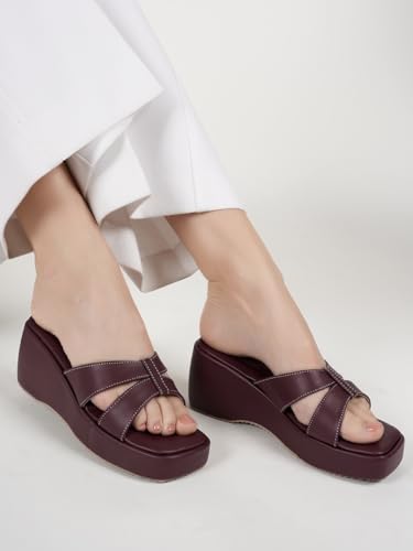 IKAGI maroon heels – image 3