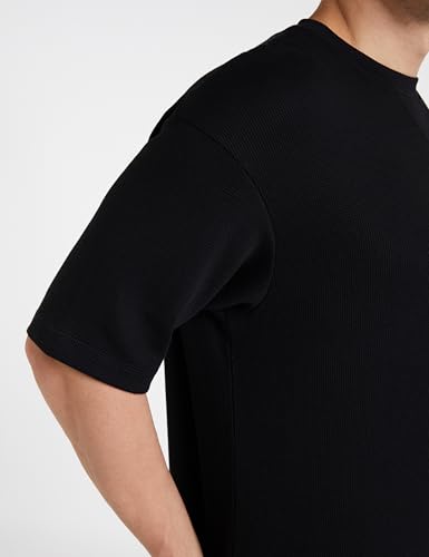Image of Amazon Brand - Symbol Men's Cotton Blend Oversized Fit T-Shirt