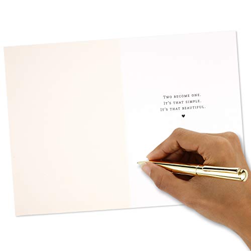 Carte de mariage lesbien Hallmark pour célébrer leur amour unique - 5