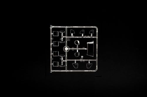 Italeri  510002706 – 1:48 Uh-60A Black Hawk Night Raid #TOP7