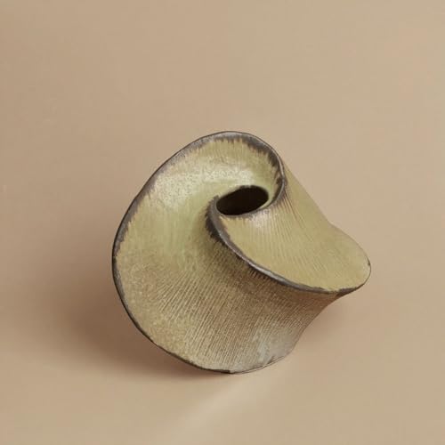 Vase en céramique texturé pour table à manger et déco zen