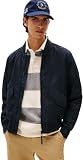 ICÓNICO Y ATEMPORAL: La cazadora original de Tommy Hilfiger con dos bolsillos a la altura de la cintura y cuello tipo béisbol tiene un diseño depurado. Gracias a su material cálido es ideal para los meses de entretiempo.