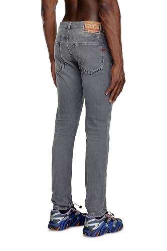 Image of Diesel Mens 2019 D-strukt | Medium waist slim fit with stretch denim comfort