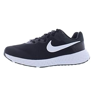 NIKE Women’s Low-Top Track & Field Shoes