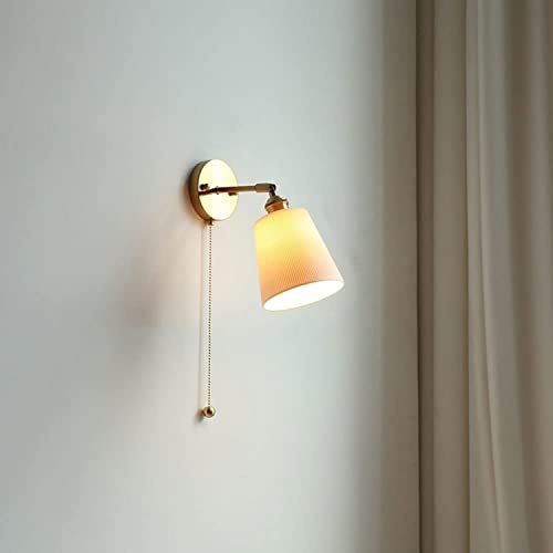 Aplique de pared E27 de latón con pantalla de cerámica blanca H6.70