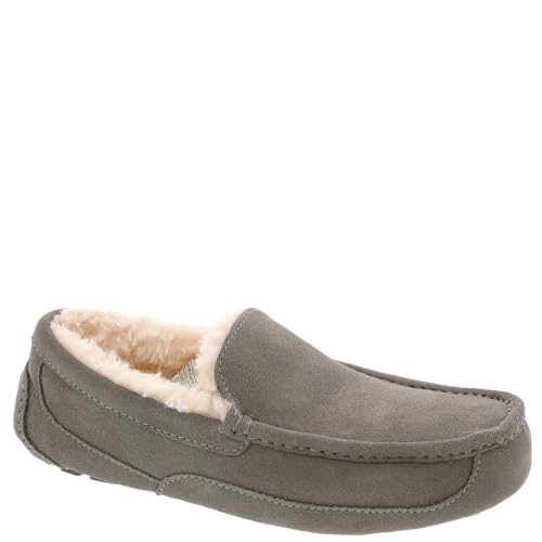 UGG Men's Ascot Slipper2