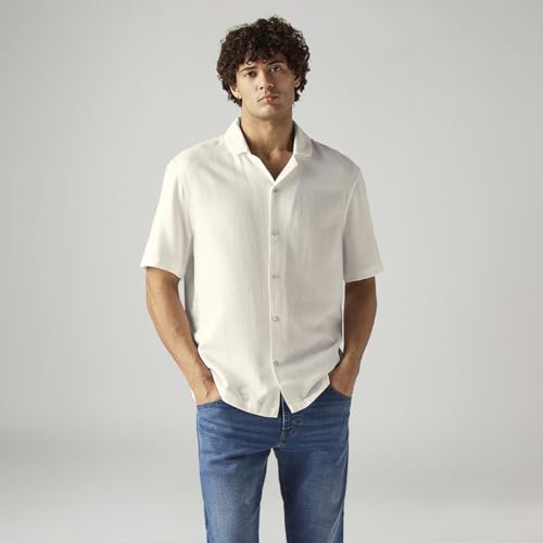 Image of Levi's Men's Solid Relaxed Fit Shirt White