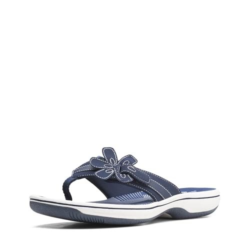 Image of Clarks Women's Brinkley Flora Cloudsteppers Flip-Flops