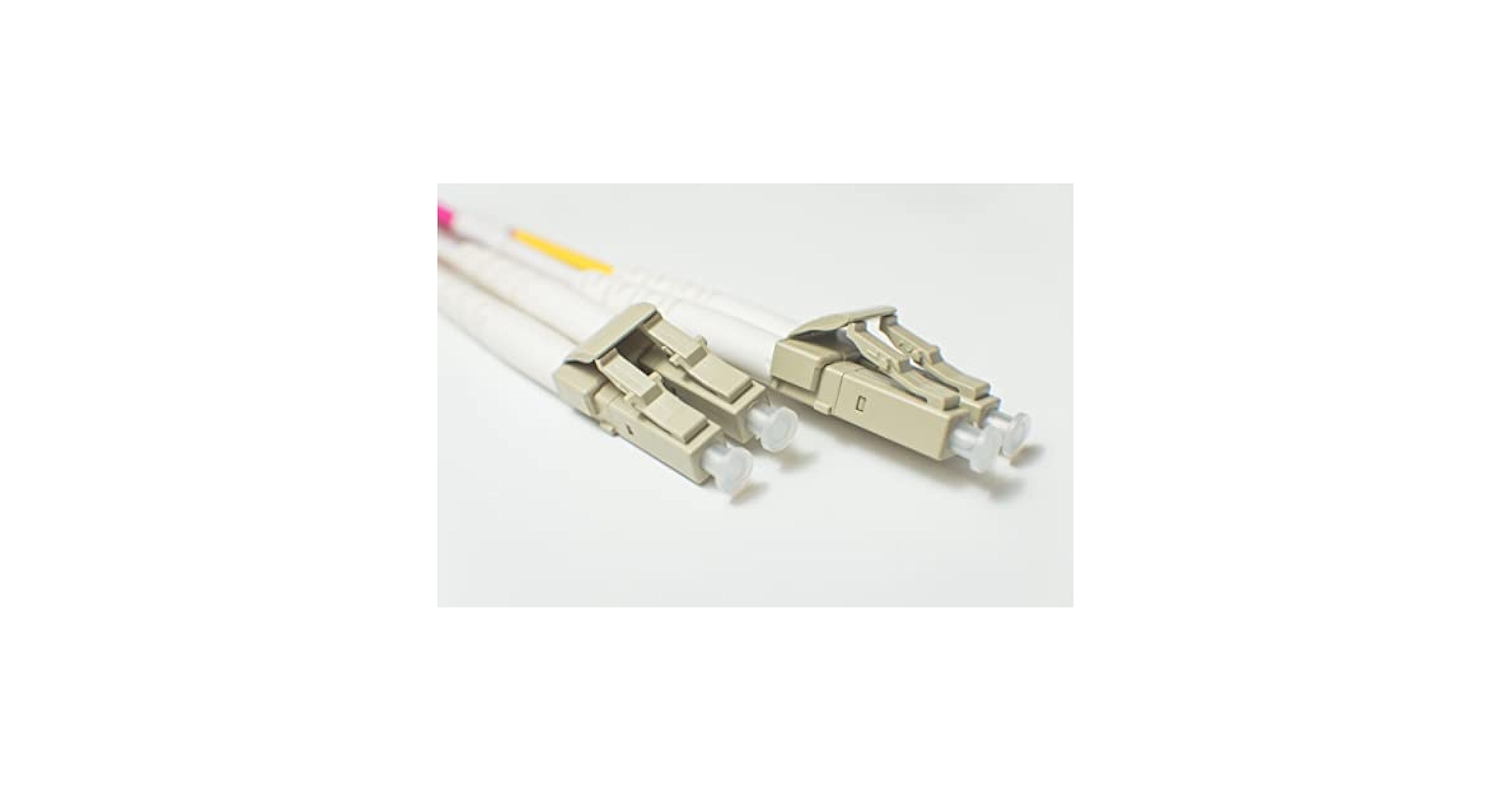 専用 ＋ペルフェくと4 Amazon | FiberCablesDirect - OM4 LC LC ファイバーパッチ