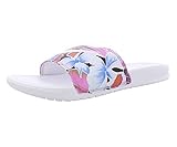 Der einteilige Kunstlederriemen garantiert Tragekomfort ermöglicht einfaches An- und Ausziehen.