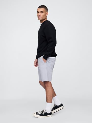 Image of Gap Men Solid Regular Fit Mid Rise Shorts
