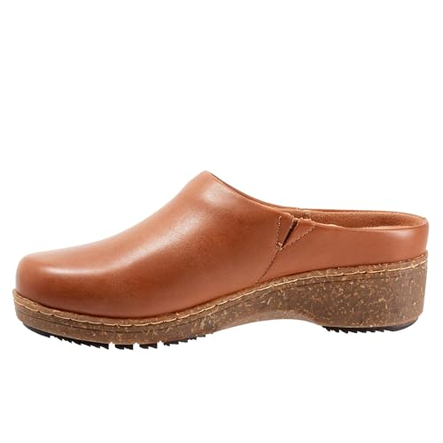 SoftWalk Women's Arvada Clog, Luggage, 8 X-Wide4