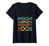 Photo Gallery donna 18th birthday gifts awesome since february 2005 18 years old maglietta con collo a v Photo Gallery donna 18th birthday gifts awesome since february 2005 18 years old maglietta con collo a v