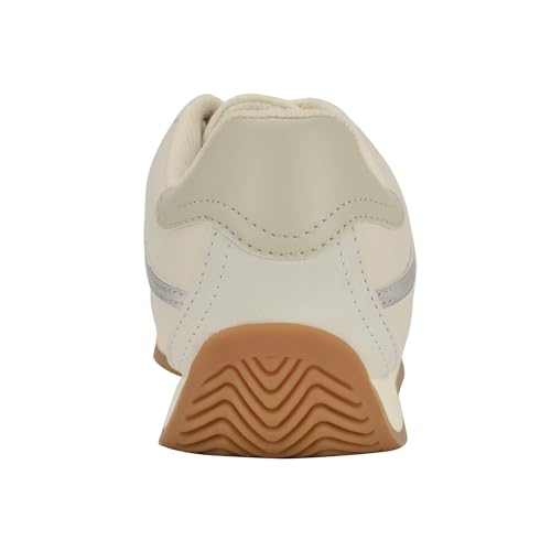 Calvin Klein Women's Avyenna Sneaker2