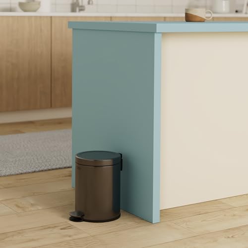 Caneca de basura redonda de acero inoxidable Rubbermaid 6 litros miniatura 2