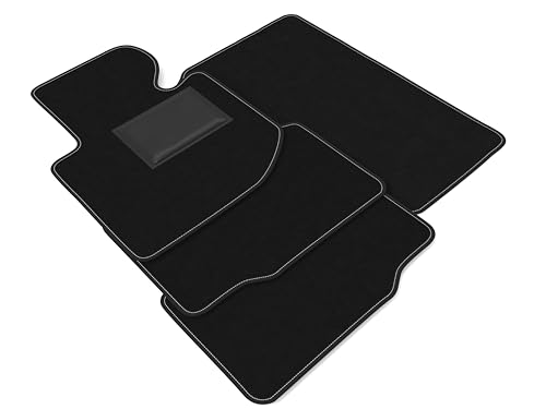 Sagomatura Precisa al Taglio Laser e Clip di Fissaggio per un Kit Perfetto: I nostri tappetini per auto si adattano come un guanto grazie alla sagomatura precisa al taglio laser. I dettagli contano, e i nostri tappetini sono studiati per adattarsi al tuo veicolo con precisione e grazie al nostro sistema di fissaggio a clip o bottone i tappetini vengono “bloccati” rigidamente alla base dell’auto.