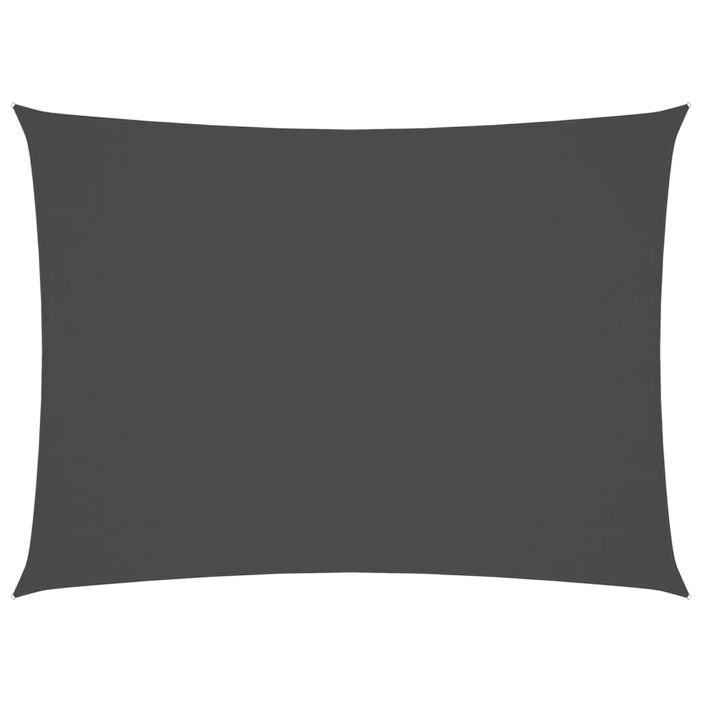 Voile d'ombrage anthracite pour ombrager un salon de jardin ou un repas sur la terrasse