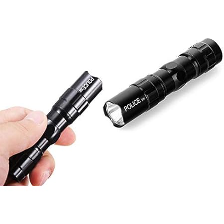 Amazon Co Jp ペンライト Led 懐中電灯 ミニフラッシュライト ハンディライト Ledライト 超強力 小型 軽量 コンパクト コンパクトクリップ付き 携帯便利 高輝度 明るい 防水 防災 台風 アウトドア キャンプ 自転車 停電 地震 登山 夜釣り 非常時 ギフト ホーム キッチン