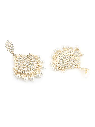 ZAVERI PEARLS Gold Tone Traditional Kundan Earring & Maangtikka Set For Women-ZPFK11432 - Image 5