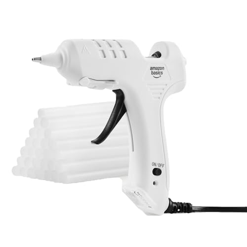Amazon Basics Heißklebepistolen-Set mit 30 Klebestiften, 20 W, EU-Stecker, Weiß
