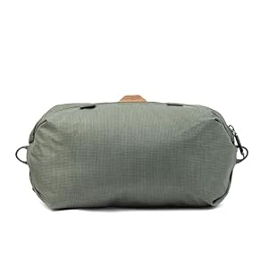 Peak Design Shoe Pouch, Sage, Ultralight Travel Organizer Bag for Shoes or Other Items, Weatherproof Shell, Packs into Itself, Fits 1–2 Pairs of Shoes, Works with Peak Design Travel Bags