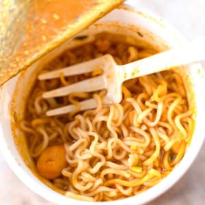 Miniatura 5 de Maruchan - Sopa instantánea de fideos ramen con sabor a camarón, 2.25 onzas, paquete de 6 (13.5 onzas en total)
