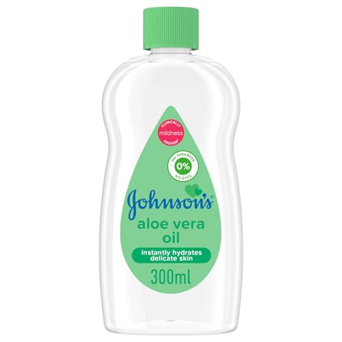 Johnson's Baby Moisturizing Oil - With Aloe Vera