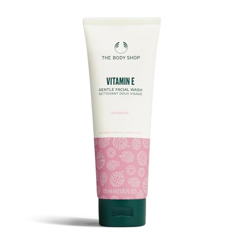 The Body Shop Vitamin E Gentle Face Wash (1x 125ml), Foaming Cleanser for All Skin Types, Creamy Daily Facial Wash, Removes Impurities & Makeup, Enriched with Vitamin E & Raspberry Seed Oil