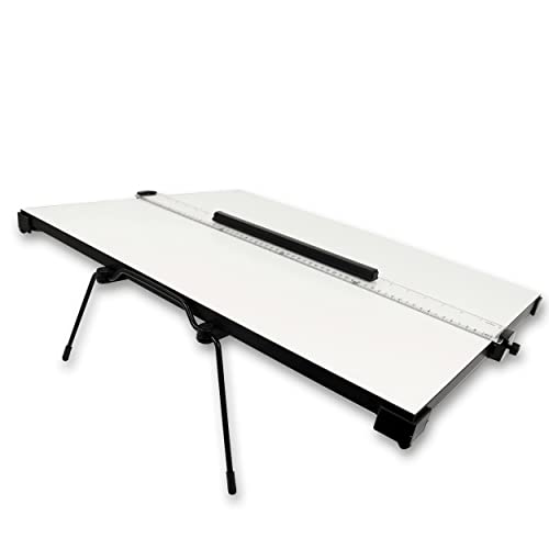 Dotato di movimento parallelo e set quadrato per disegnare linee e angoli verticali e orizzontali