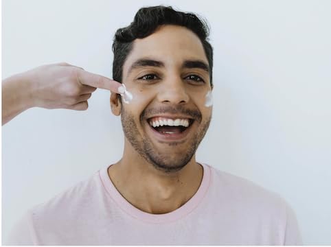 Miniatura 7 de MOX Juego de iniciación para el cuidado de la piel para hombre (juego de 2 piezas)  Incluye limpiador facial exfoliante de menta + suero hidratante